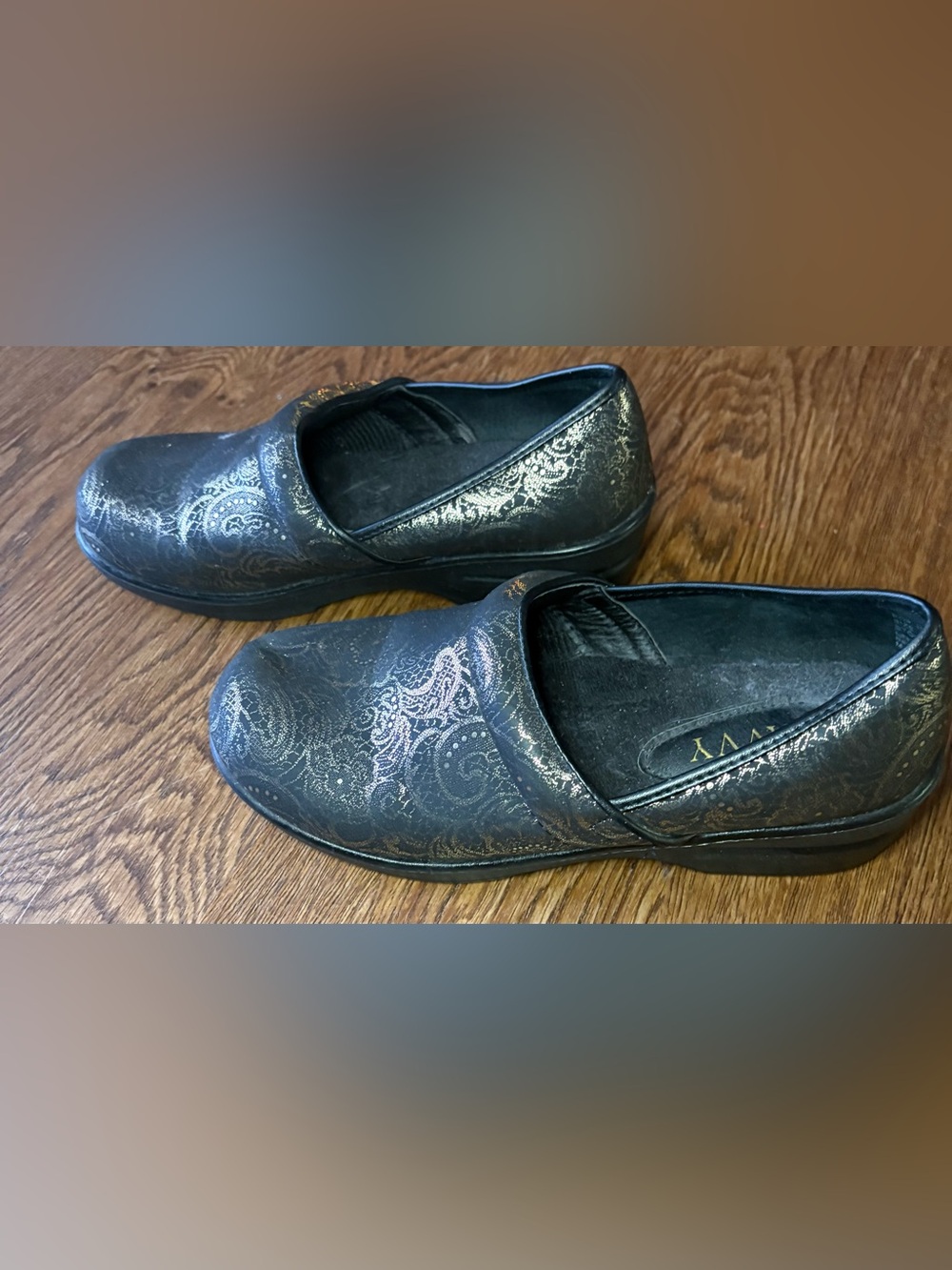 Savvy Black Metallic Paisley Slip-On Mules